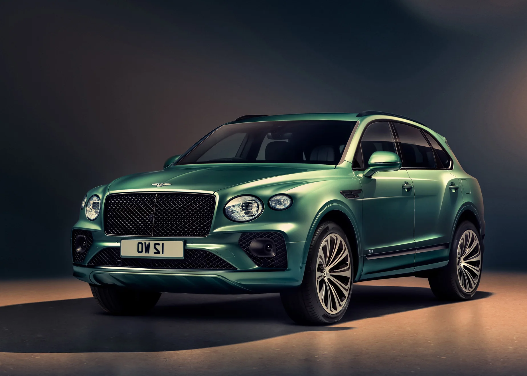 Bentley Bentayga Azure – 2021