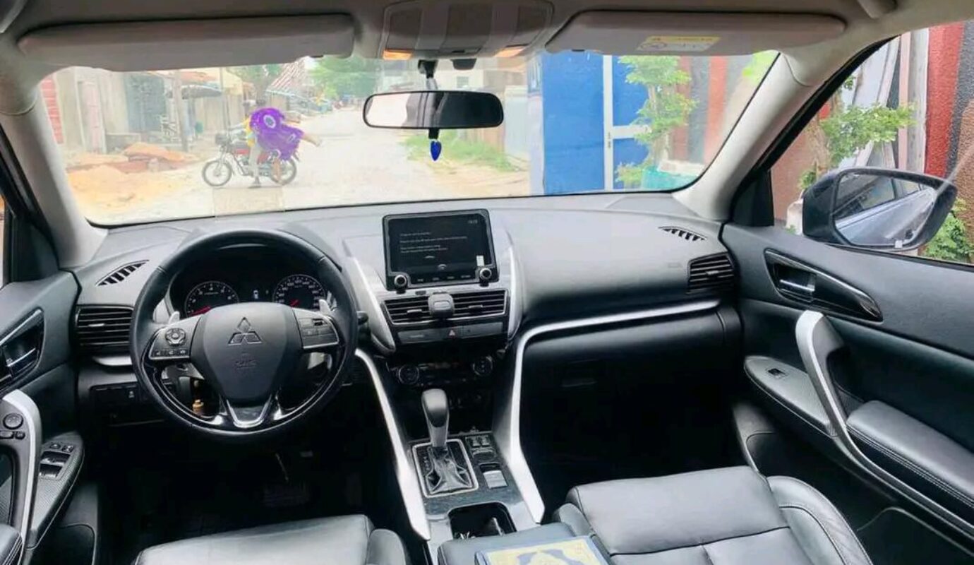 MITSUBISHI ÉCLIPSE CROSS 2023 de chez CFAO