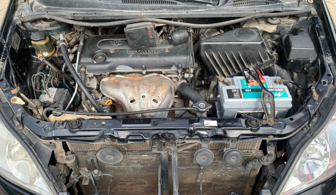 TOYOTA AVENSIS VERSO
