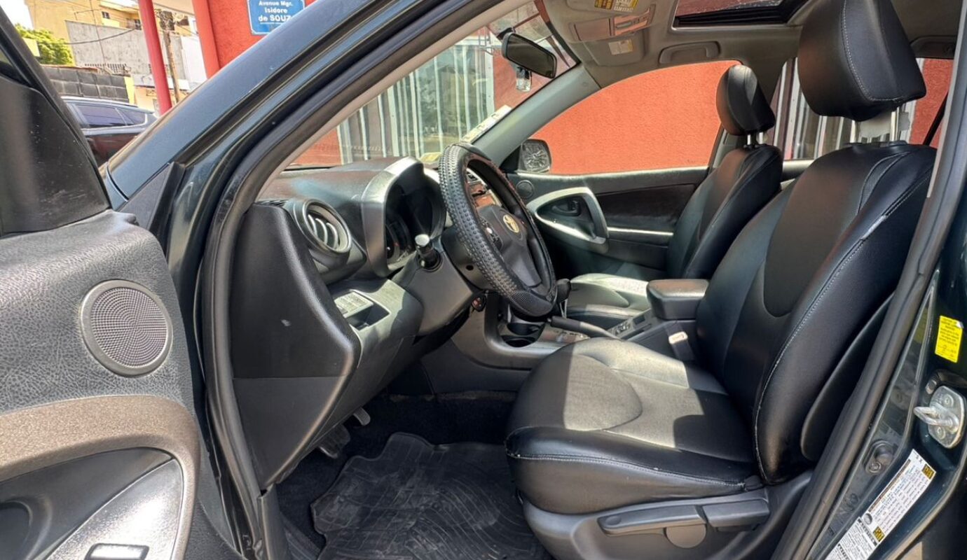 TOYOTA RAV4 / AWD