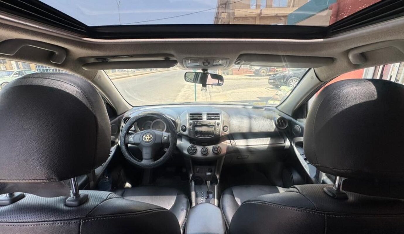 TOYOTA RAV4 / AWD