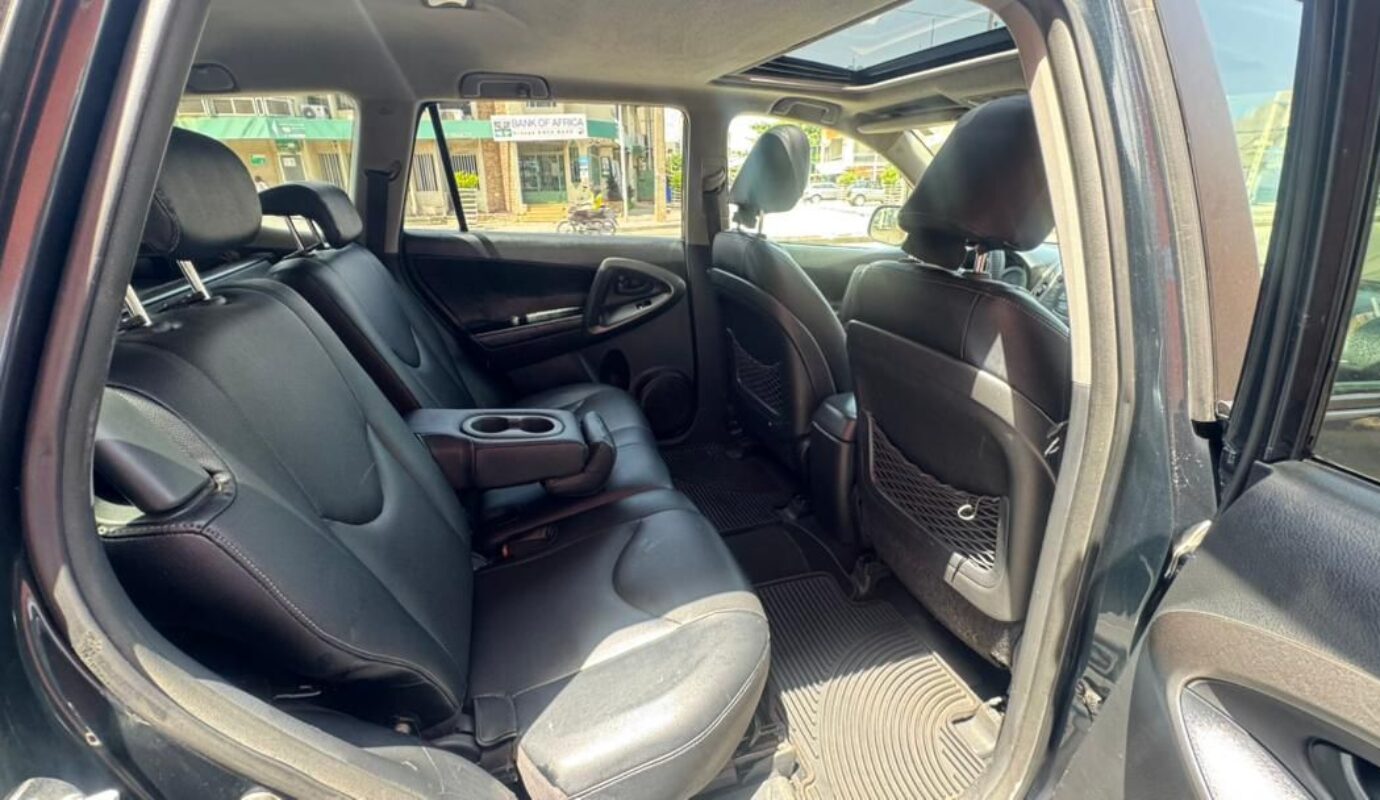 TOYOTA RAV4 / AWD