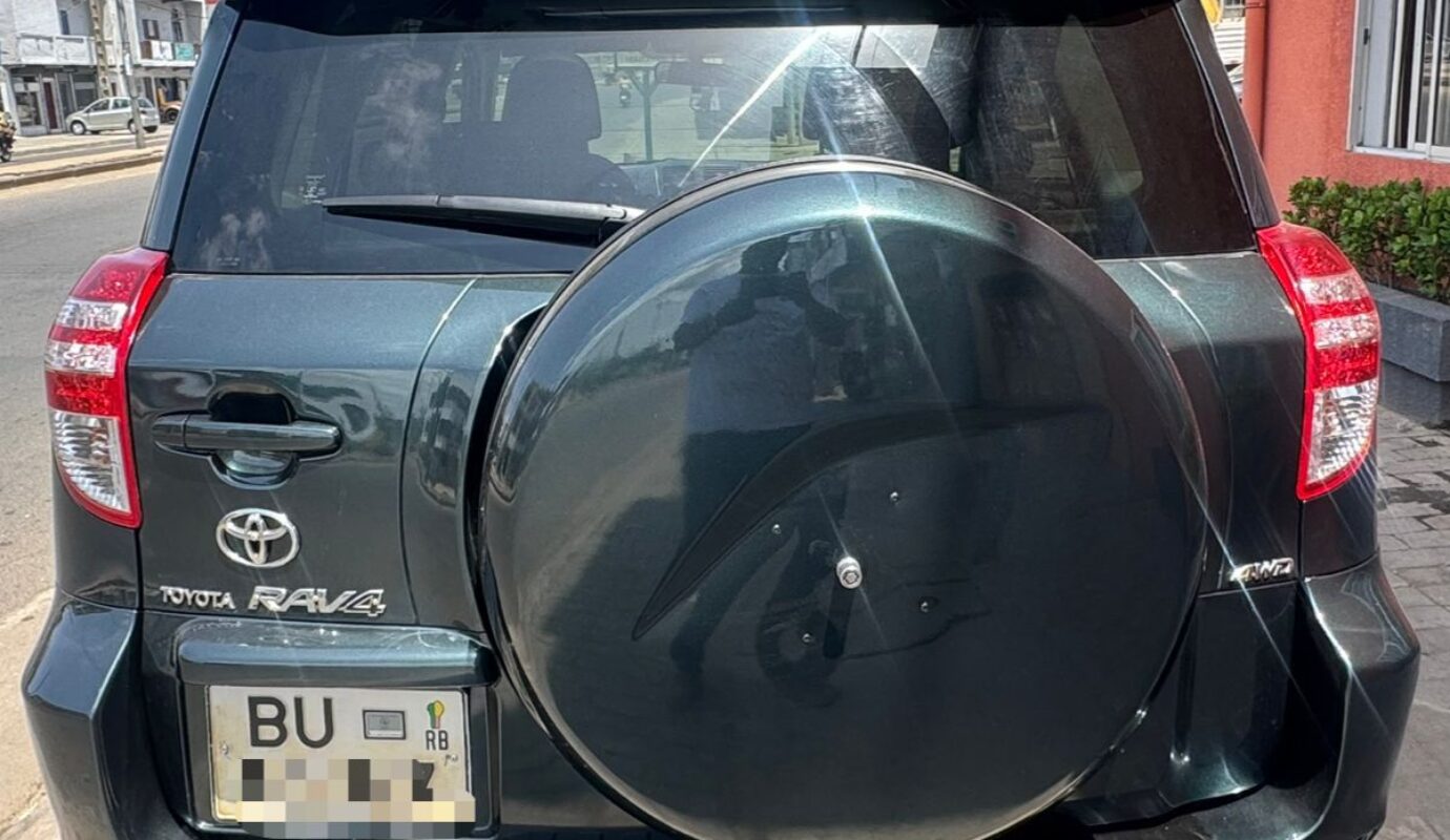 TOYOTA RAV4 / AWD