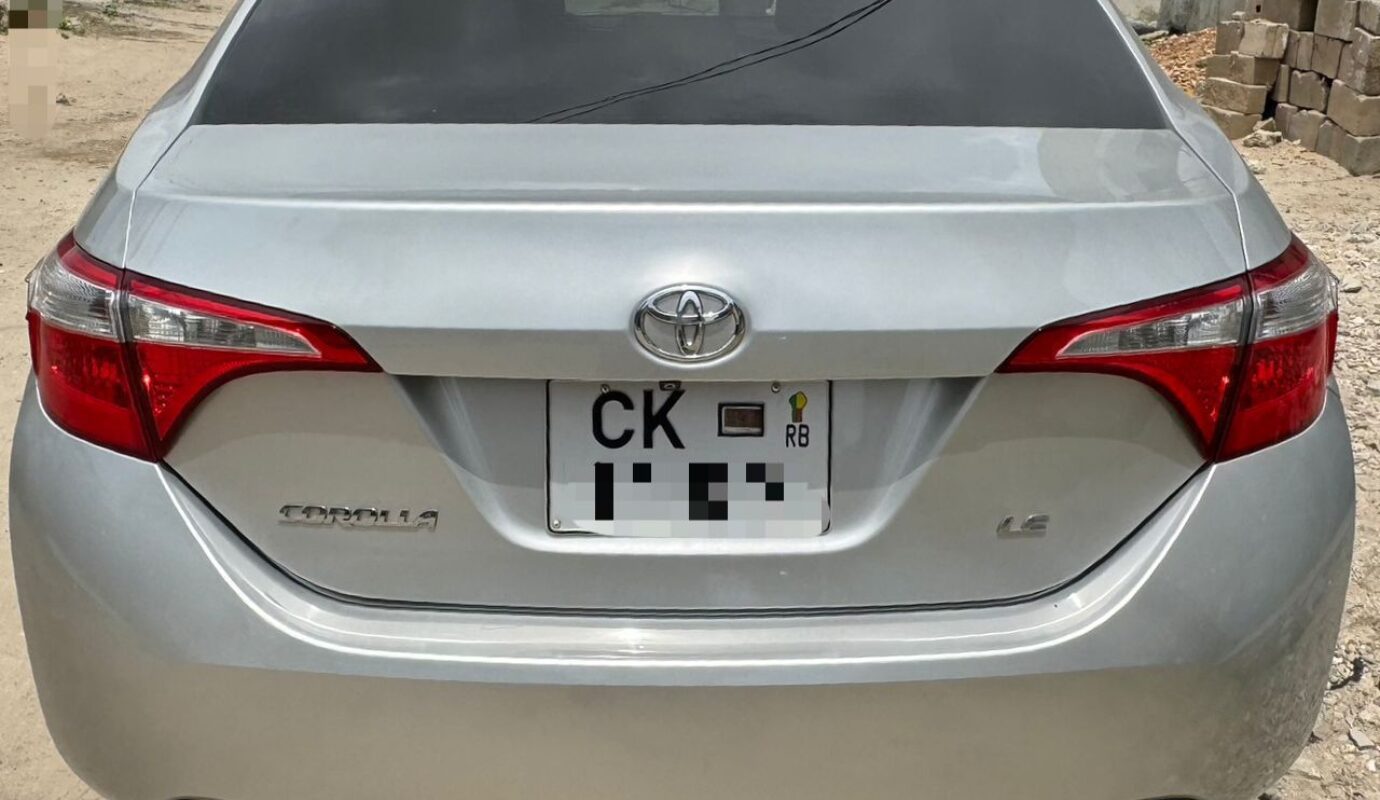 TOYOTA COROLLA LE
