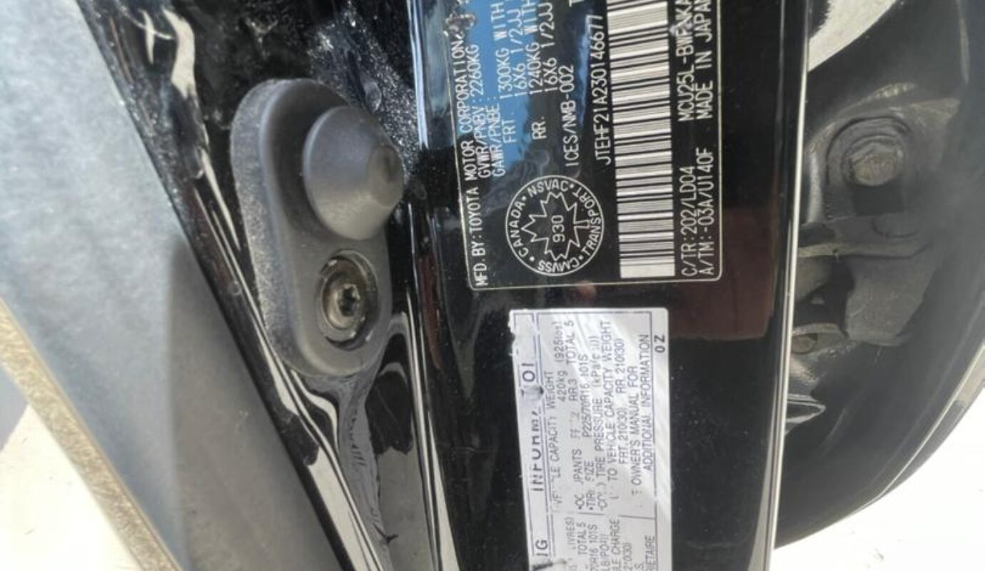 TOYOTA HIGHLANDER    2003