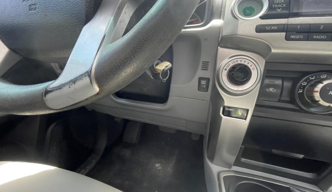 TOYOTA 4Runer 2010