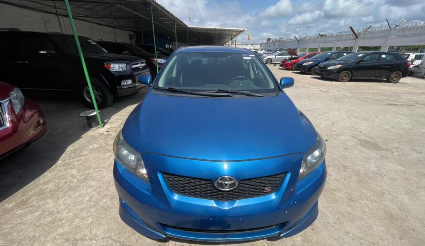 TOYOTA COROLLA S  2010
