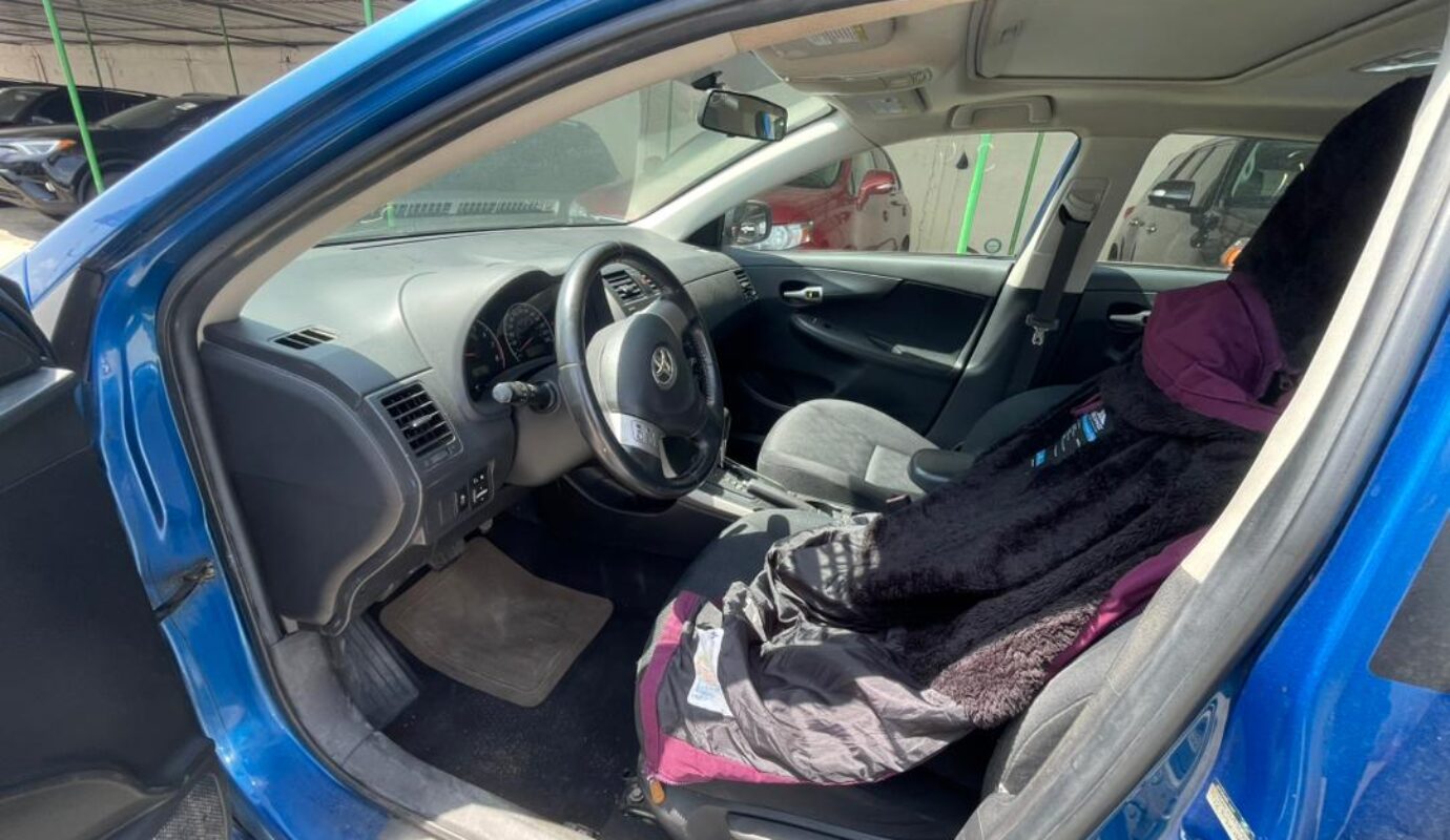 TOYOTA COROLLA S  2010
