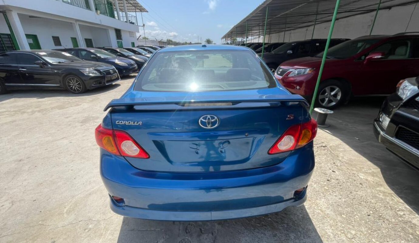 TOYOTA COROLLA S  2010