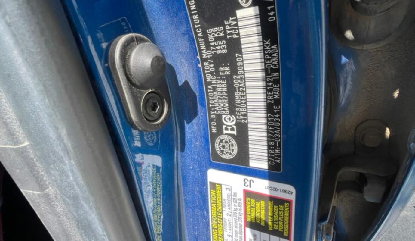 TOYOTA COROLLA S  2010