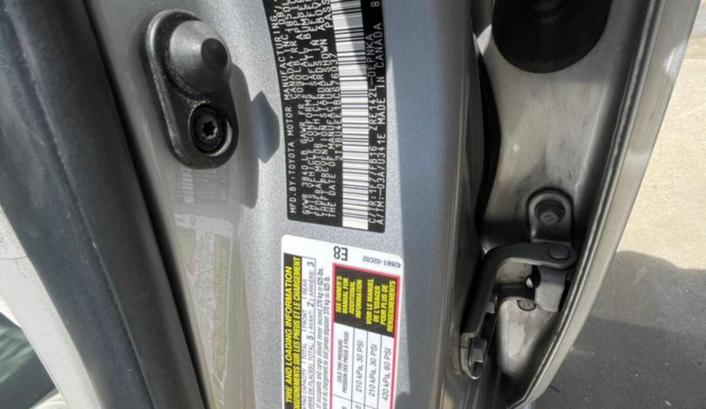Toyota corolla   2011
