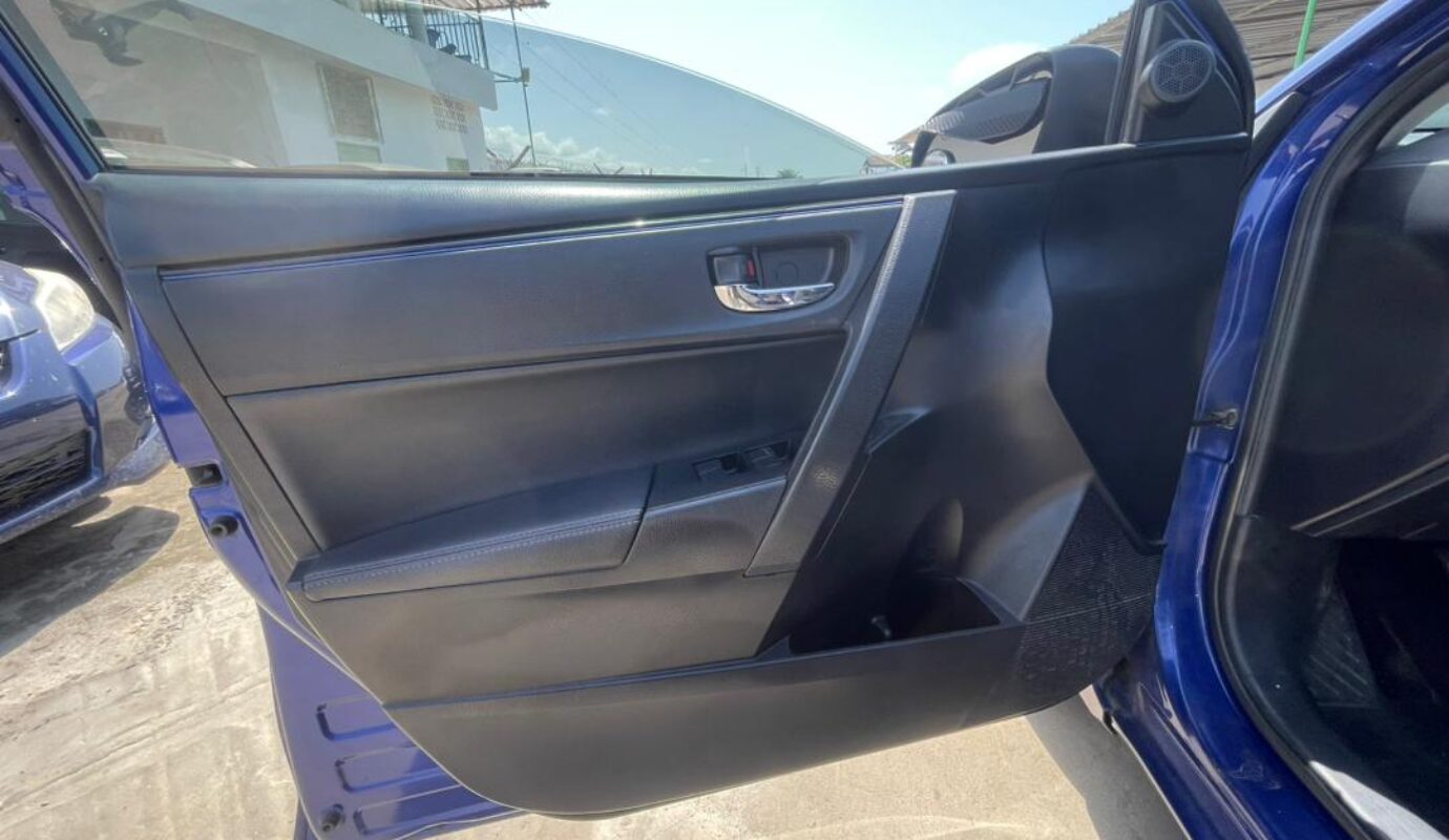 TOYOTA COROLLA S.E  2016