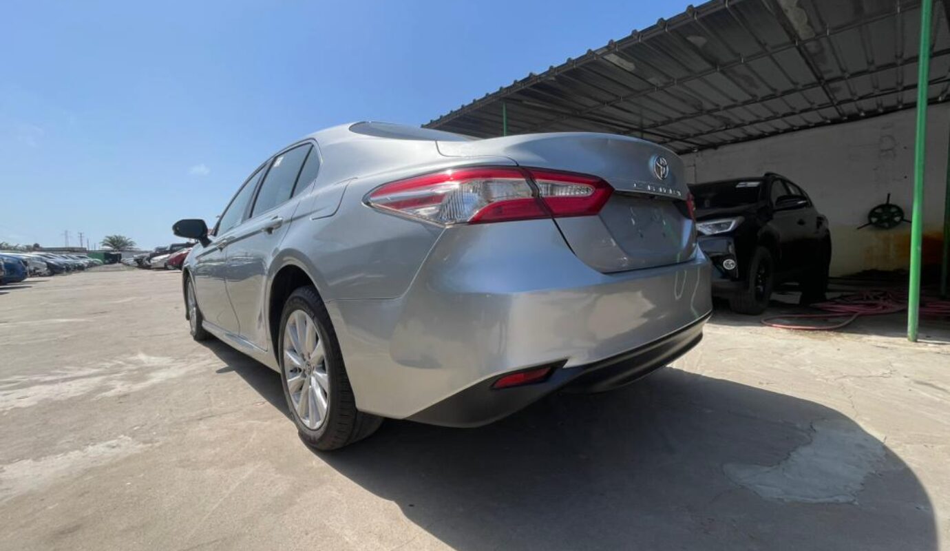 TOYOTA CAMRY  2017