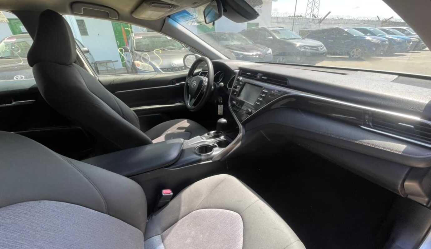 TOYOTA CAMRY  2017