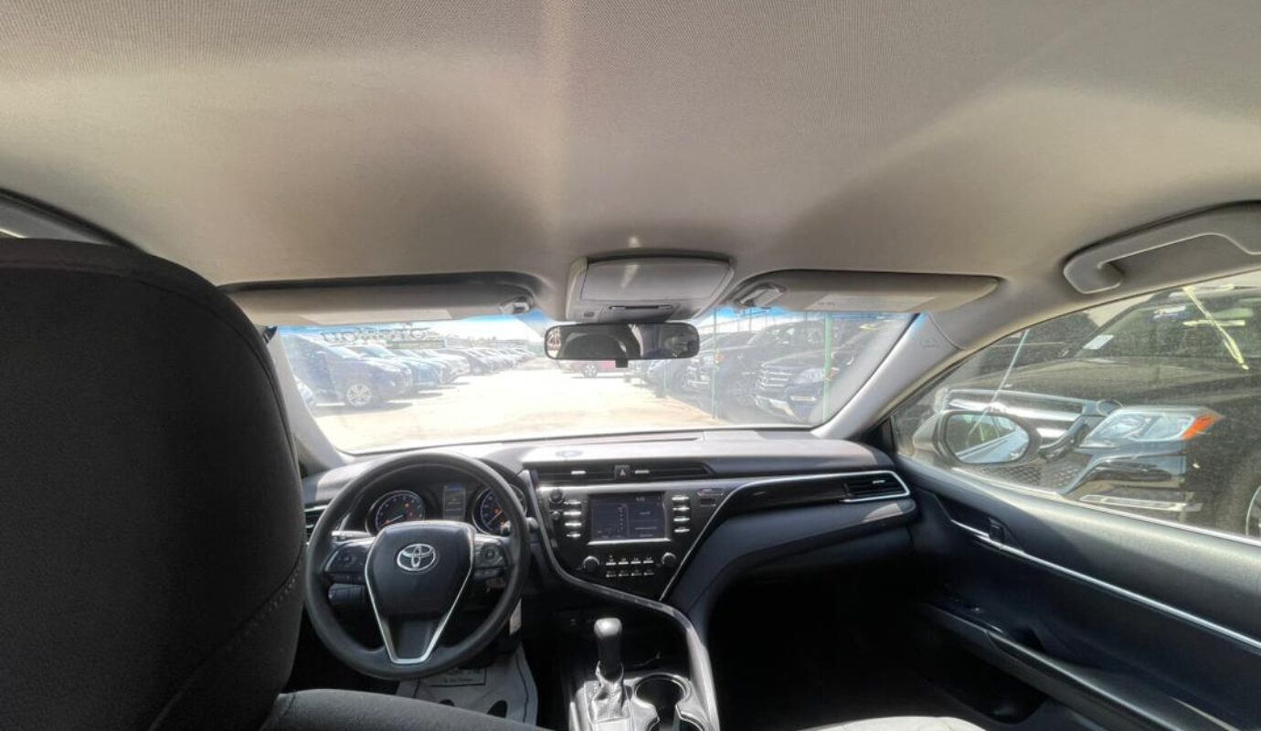 TOYOTA CAMRY  2017