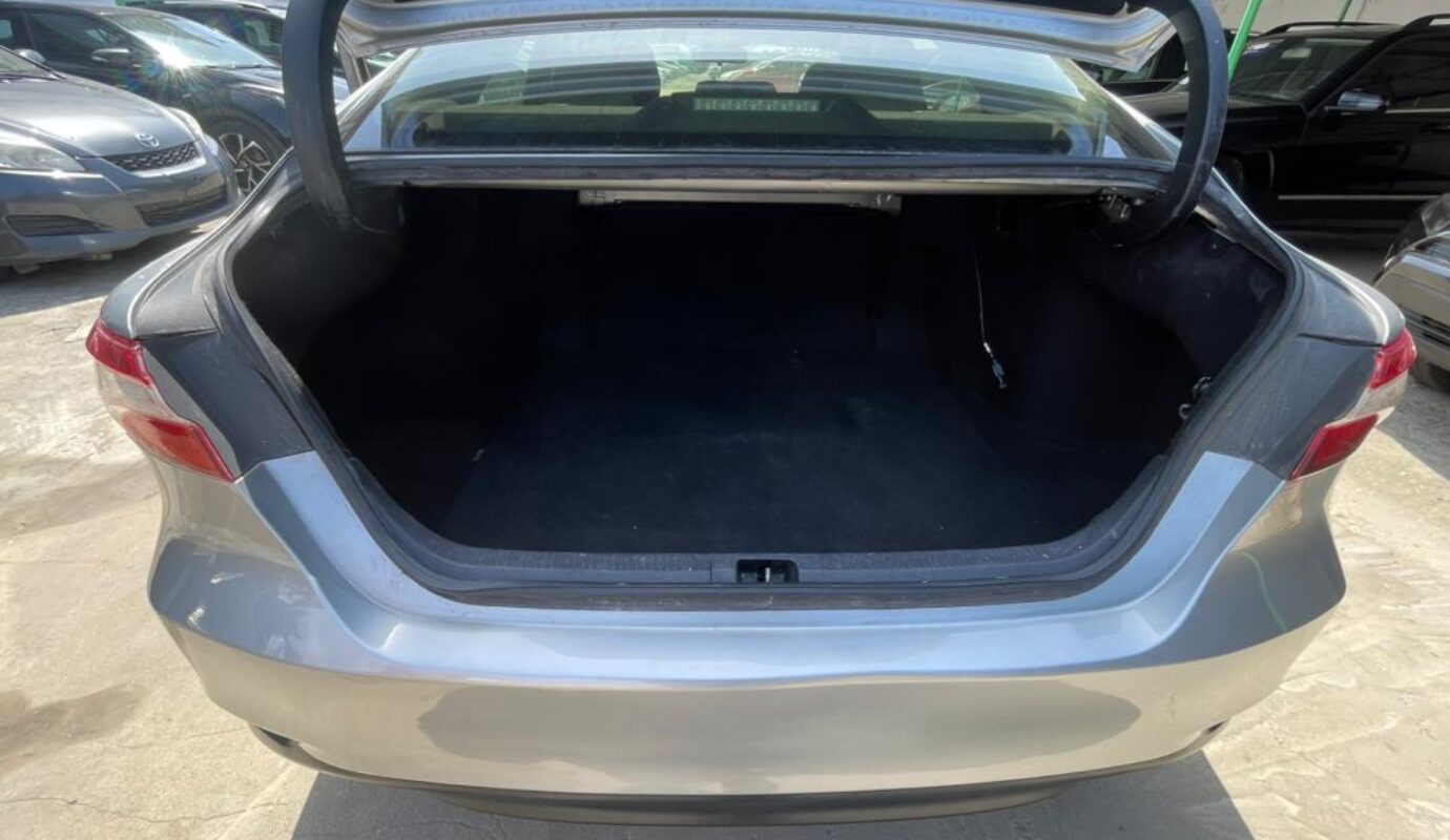 TOYOTA CAMRY  2017