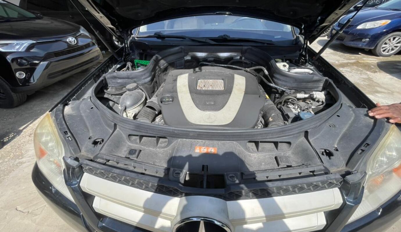 Mercedes GLK 350  2010