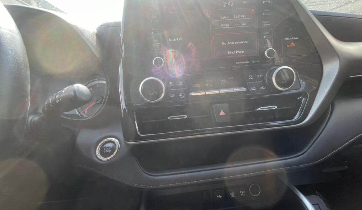 TOYOTA HIGHLANDER  2021