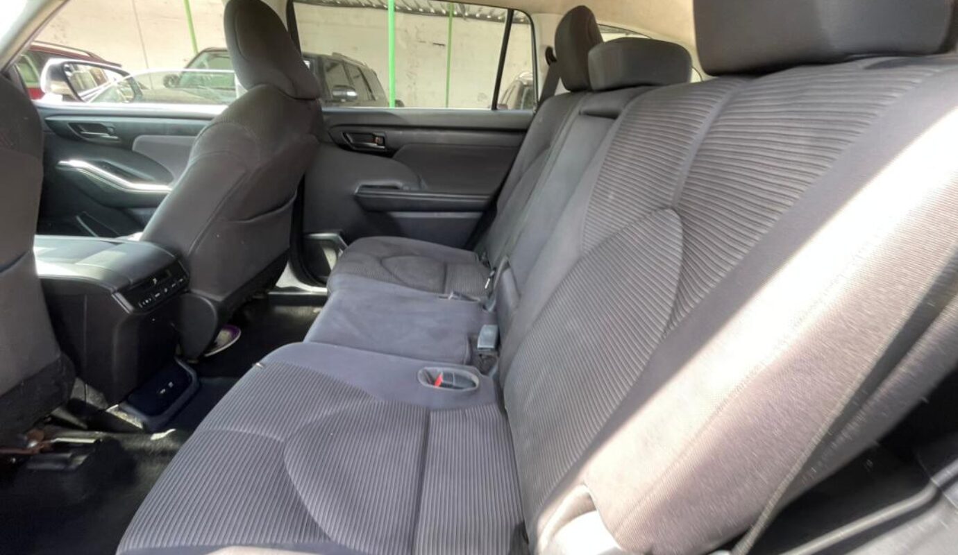 TOYOTA HIGHLANDER  2021