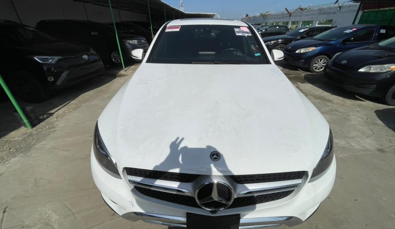 MERCEDES GLC300 4MATIC   2019