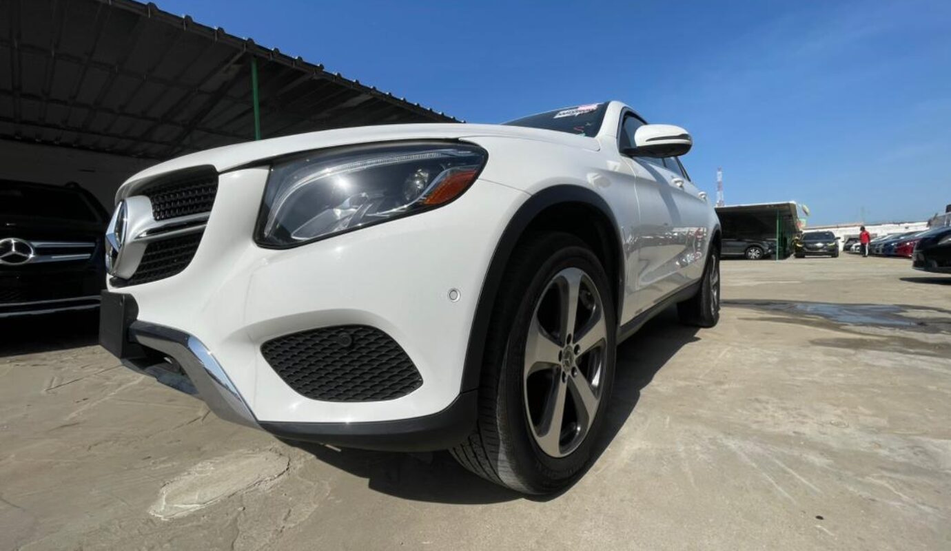 MERCEDES GLC300 4MATIC   2019