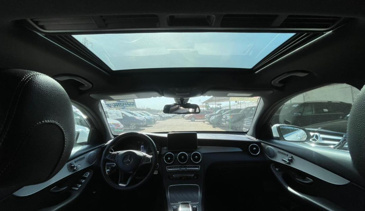 MERCEDES GLC300 4MATIC   2019
