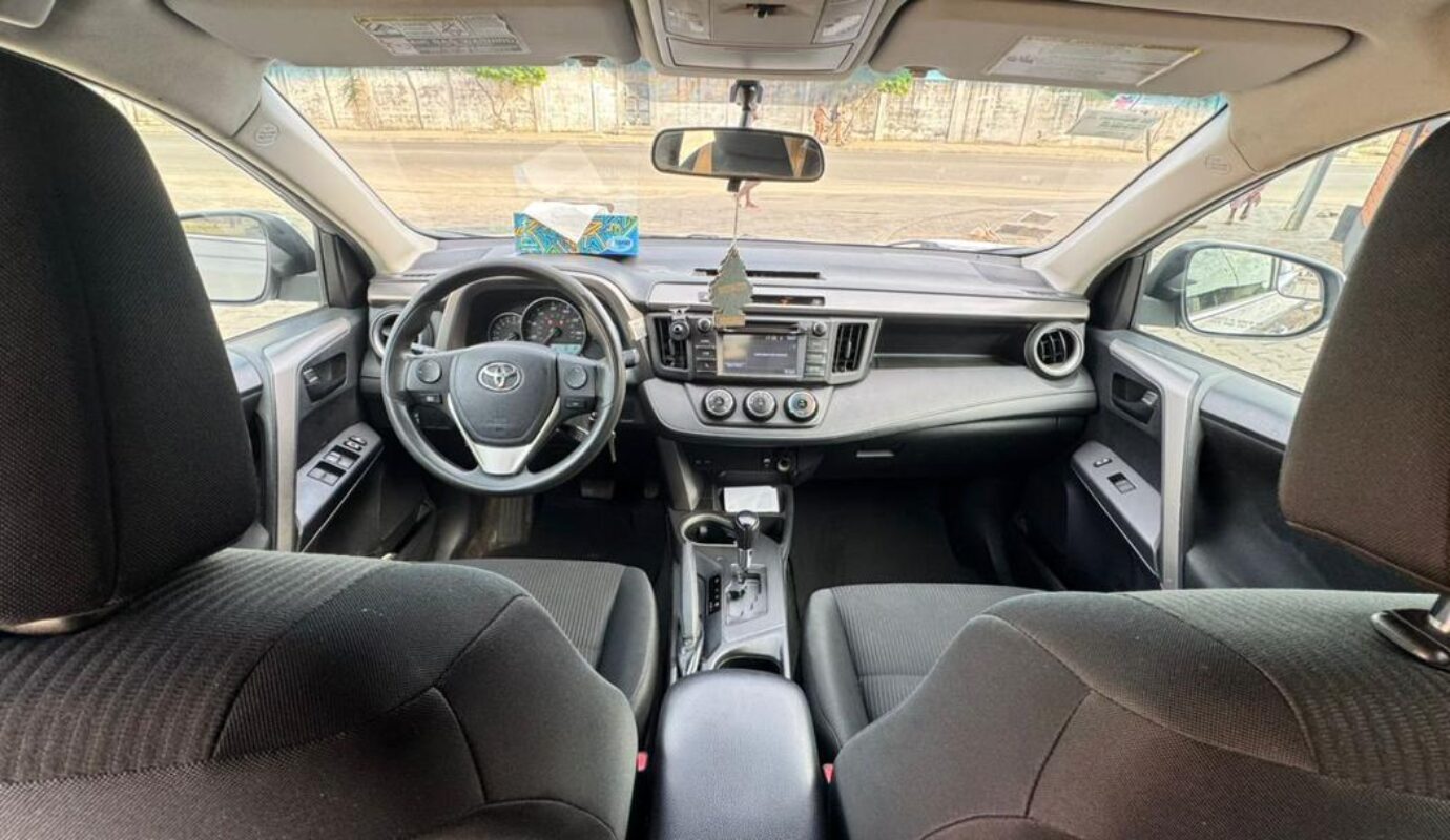 TOYOTA RAV4~LE