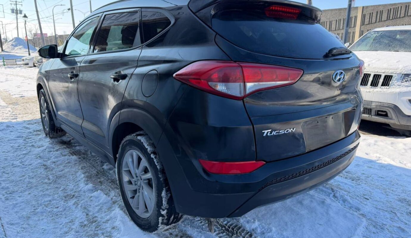 2016 Hyundai Tucson SE