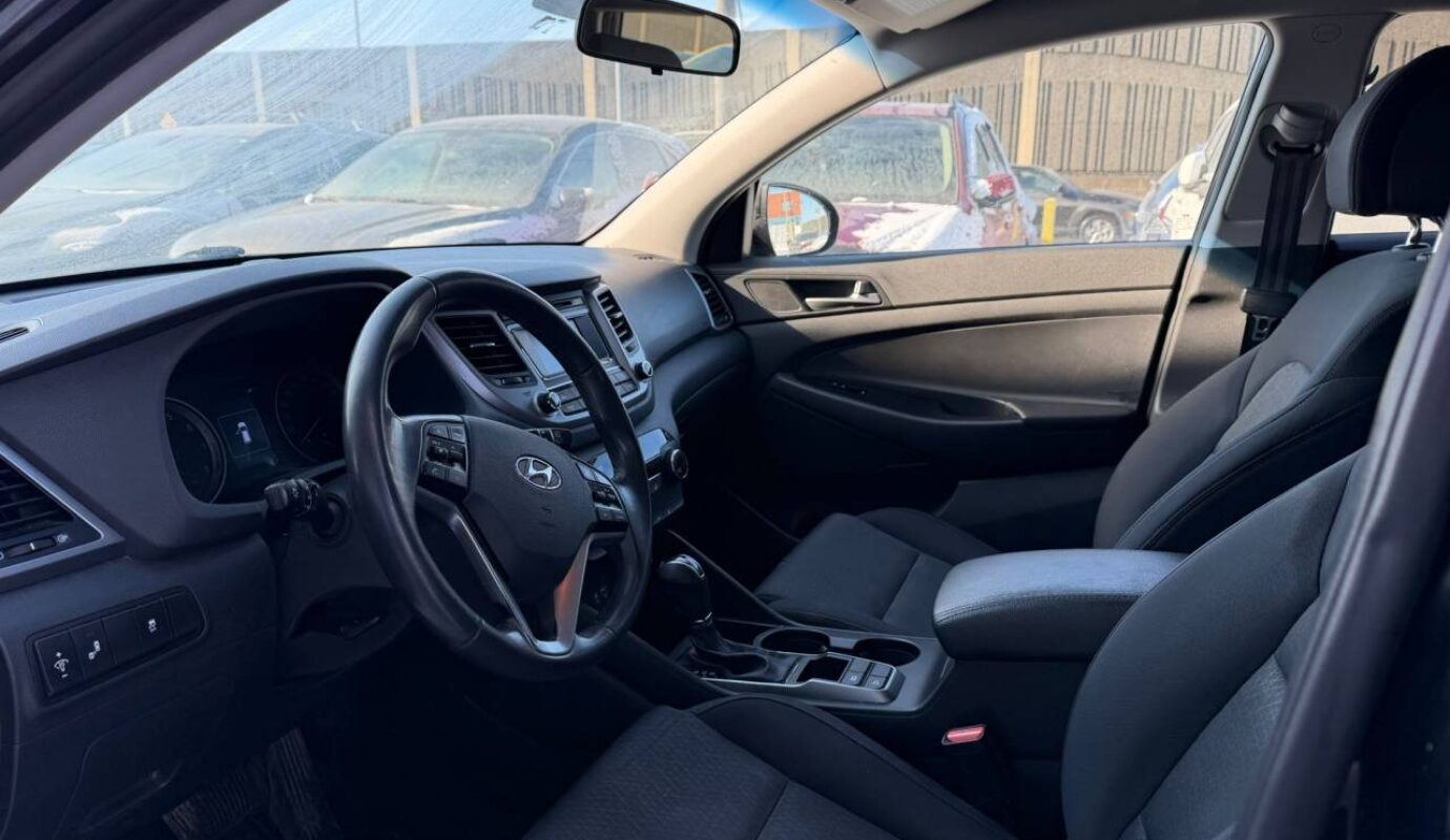 2016 Hyundai Tucson SE